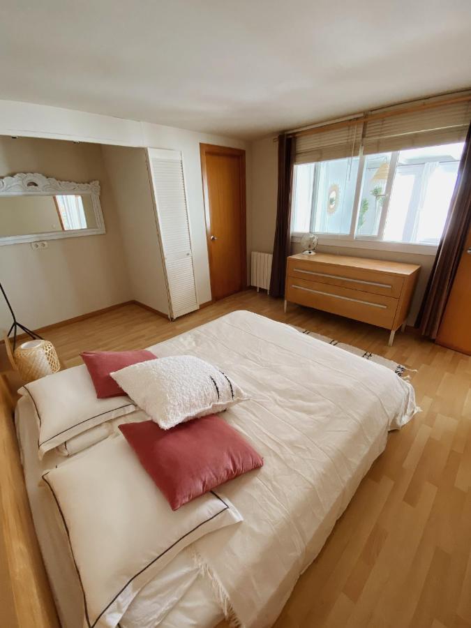 Cool Loft In The Old Town With Rooftop Terrace And Fireplace ตาริฟา ภายนอก รูปภาพ