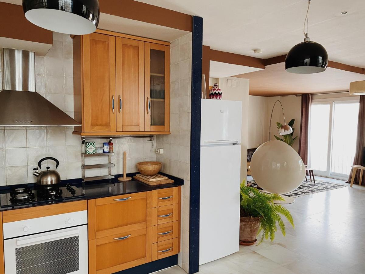 Cool Loft In The Old Town With Rooftop Terrace And Fireplace ตาริฟา ภายนอก รูปภาพ